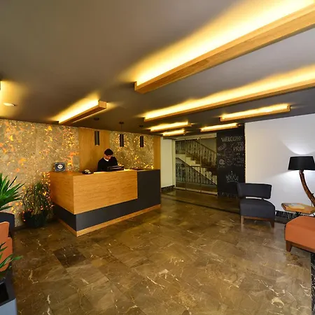 Aparthotel &