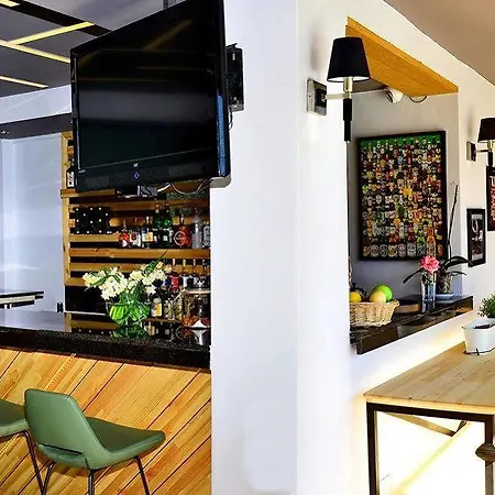 Aparthotel &