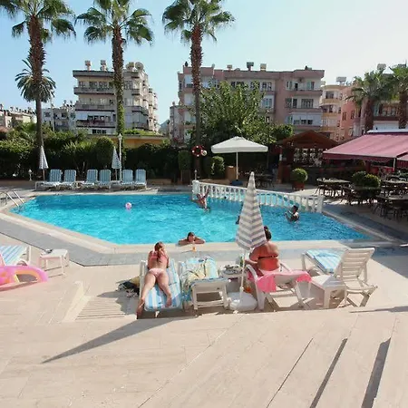 & Aparthotel 2*