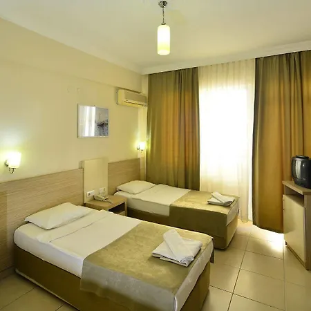 & Aparthotel