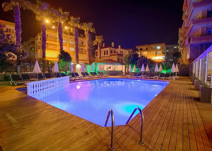 & 3* ألانيا