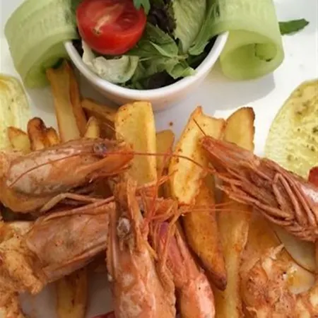 公寓式酒店 & 阿拉尼亚