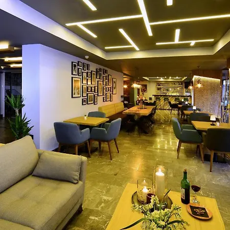 & Апарт-отель